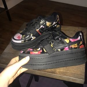 Nike Vandal ET 2K